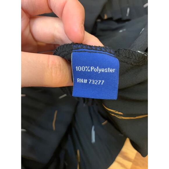 Apt. 9 Women's Cold Shoulder Black Top size XS - Picture 4 of 8